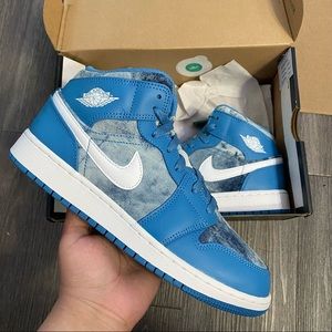 Jordan 1 Mid Washed Denim